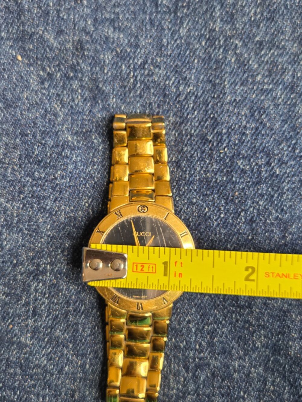 Vintage - Men's Gucci 3300.2.M 18K Gold Plated Watch - Roman Numeral Bezel - Picture 5 of 9